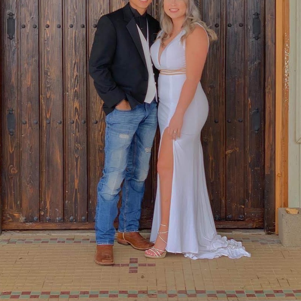 Size 6 white & gold prom dress